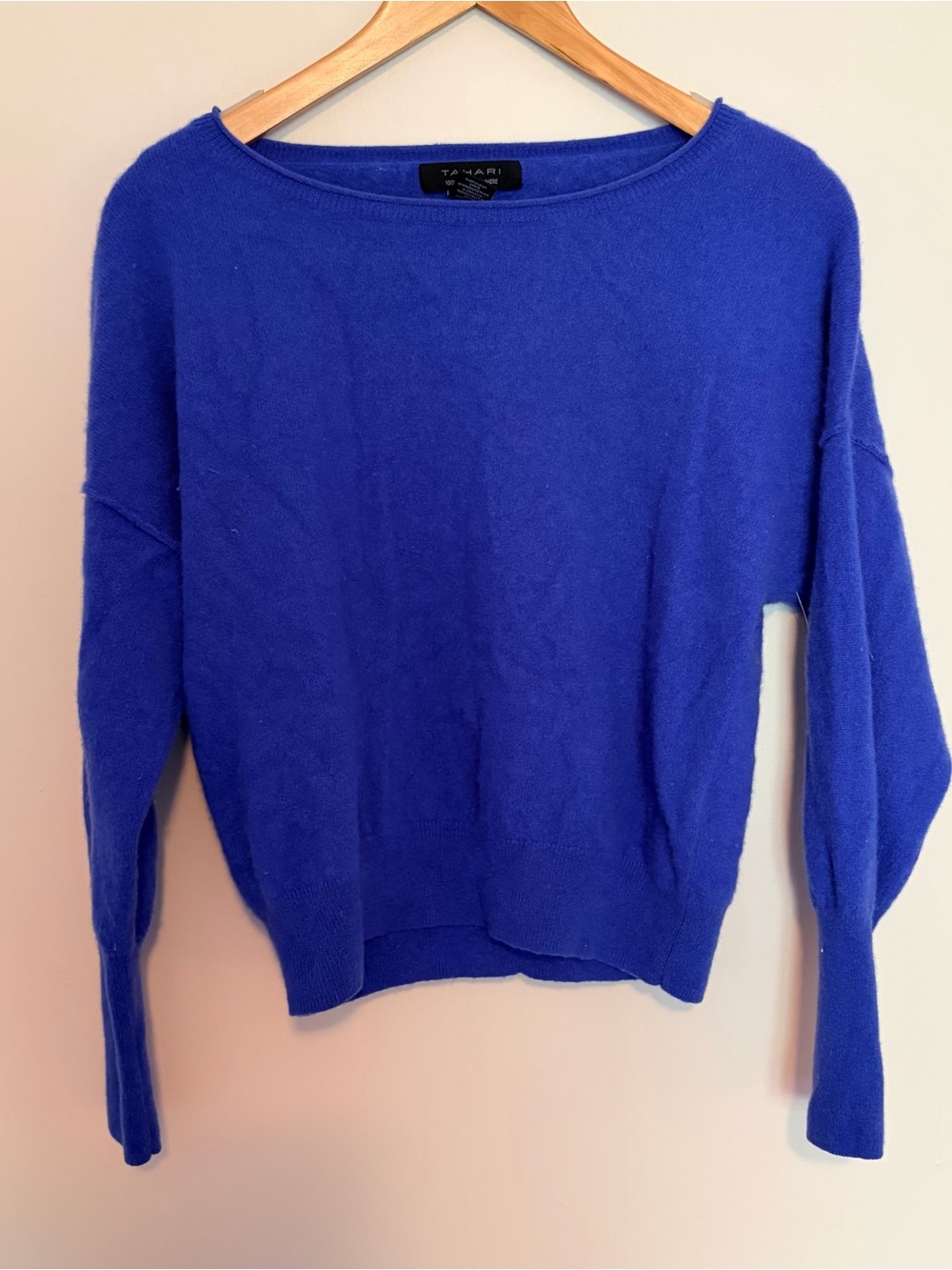Tahari Cashmere Knit Pullover Sweater Lightweight Blue Size L